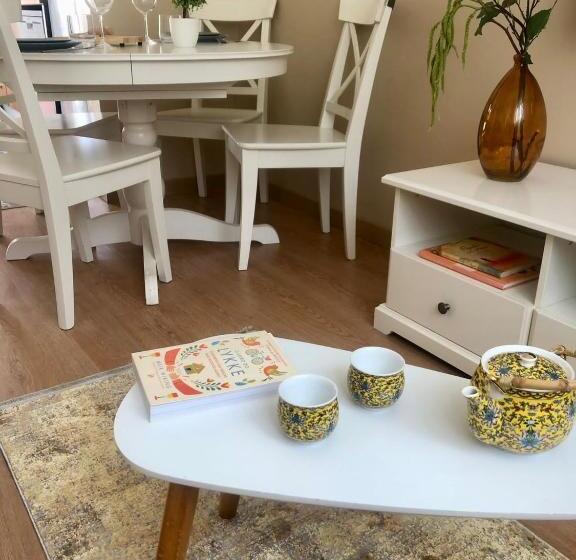 City Break By Staysalmar