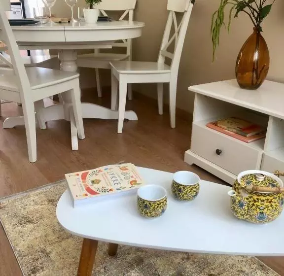 City Break By Staysalmar