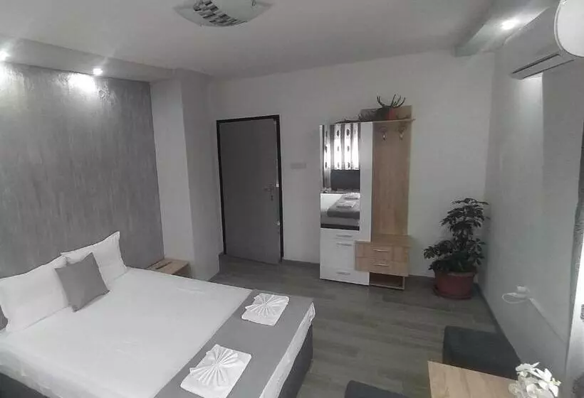 Majatalo каламанди