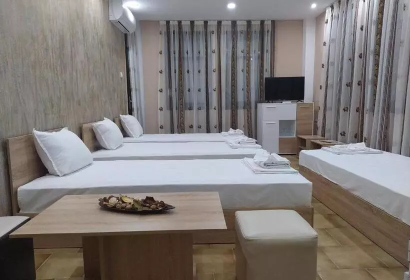 Majatalo каламанди