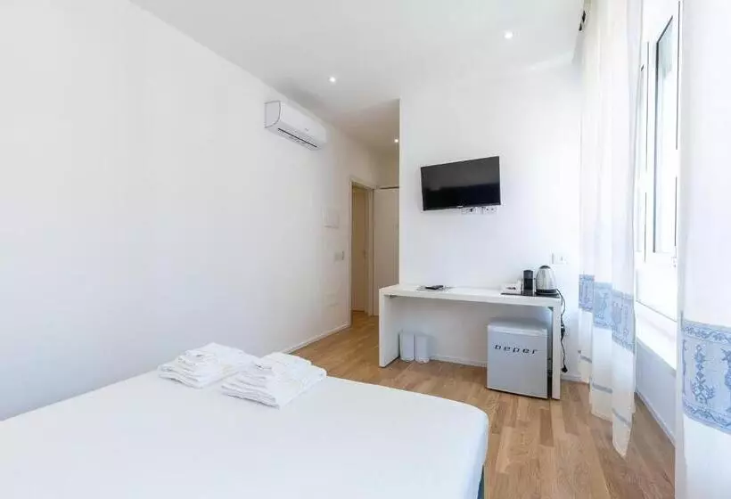 ペンション Almi