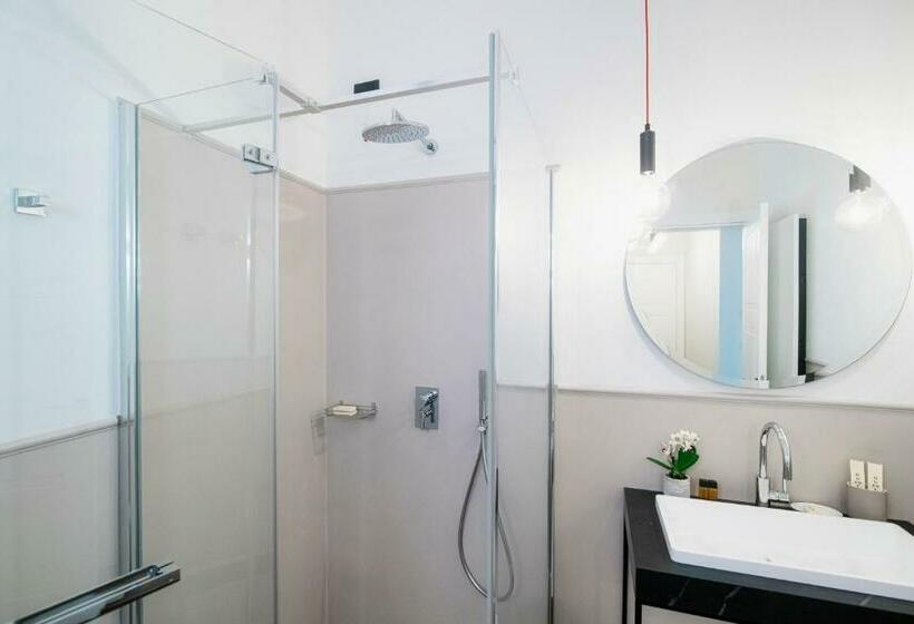 Pension (Hôtel basse catégorie) In Centro Luxury Rooms