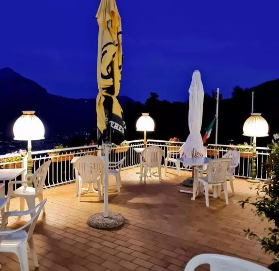 Retkeilymaja Locanda Mirabeau