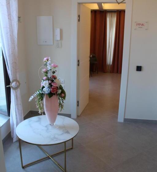 ベッドアンドブレックファースト Margiò House