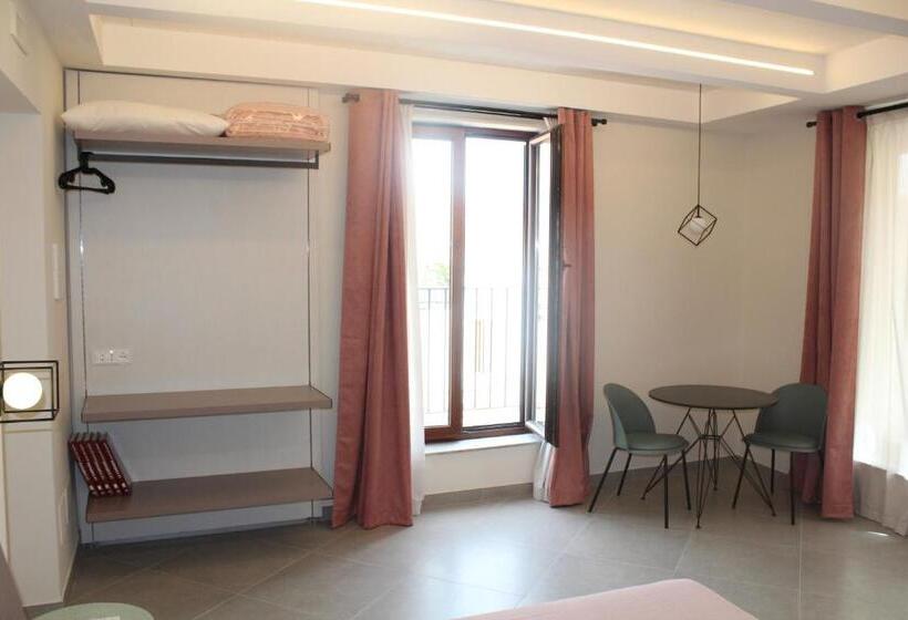 ベッドアンドブレックファースト Margiò House