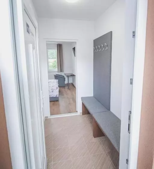 ベッドアンドブレックファースト Tenisz Panzió   Baja