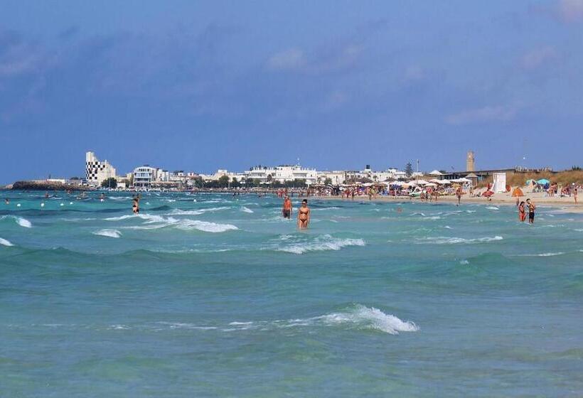 Bello Appartamento A Torre San Giovanni 3 Locali