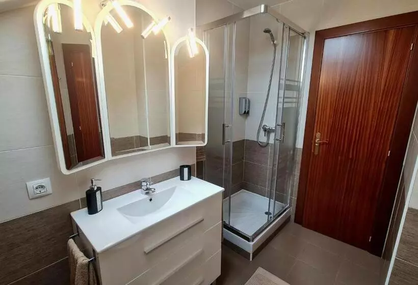 Fabuloso Apartamento Con Terraza Y Piscina