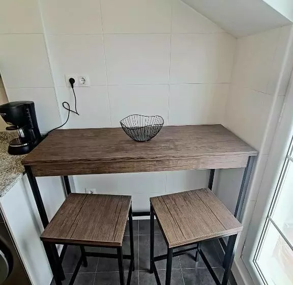 Fabuloso Apartamento Con Terraza Y Piscina