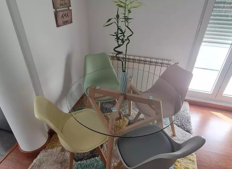 Fabuloso Apartamento Con Terraza Y Piscina