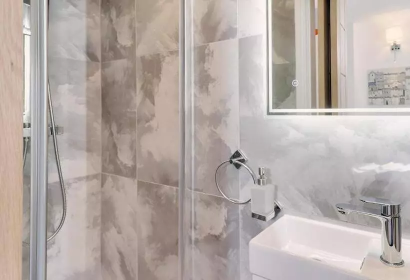 Majatalo Master Accommodation Suite 6