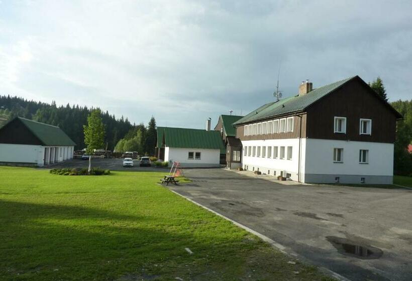 פנסיון Penzion U Pstruha