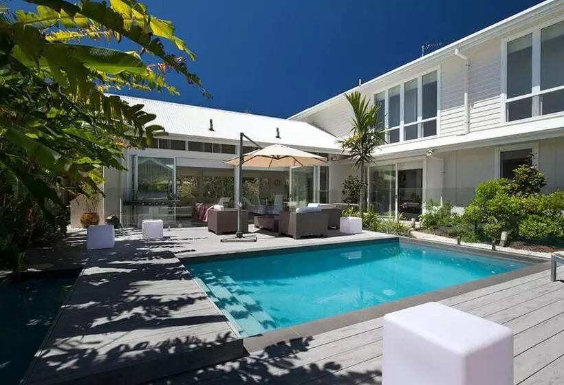 White Sands Beach House