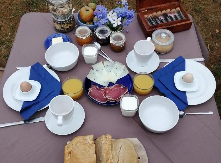 צימר Domaine De La Castagnère