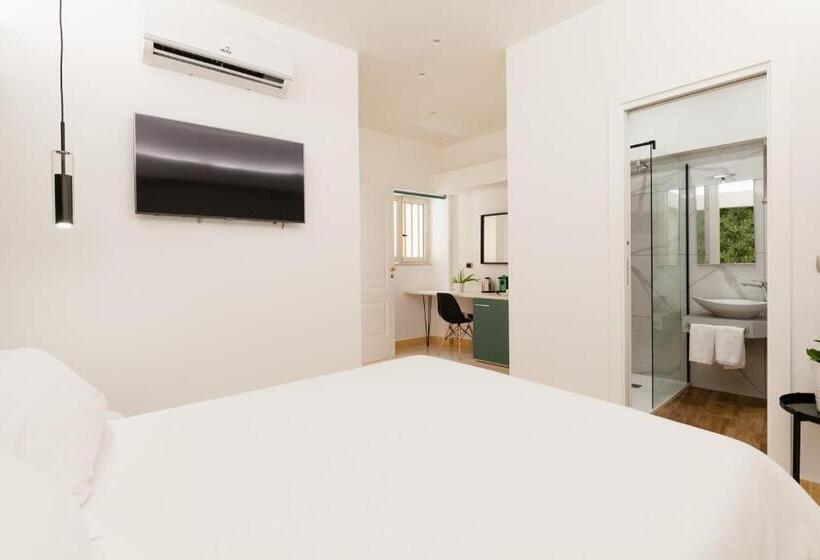 تختخواب و صبحانه Pompei Plaza