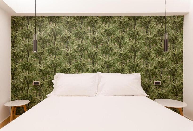 تختخواب و صبحانه Pompei Plaza