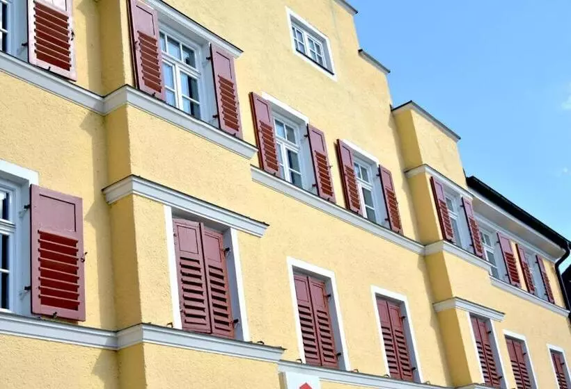 White Midsommar   Stilvolle Wohnung, 3 Schlafzimmer, Wohnzimmer, Küche