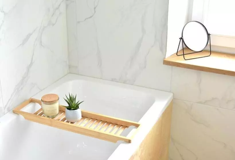 White Midsommar   Stilvolle Wohnung, 3 Schlafzimmer, Wohnzimmer, Küche