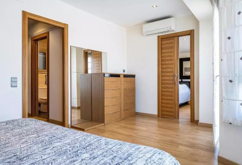 Hauzify I Apartament Sant Roc