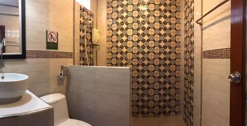 Hotel Mossman House