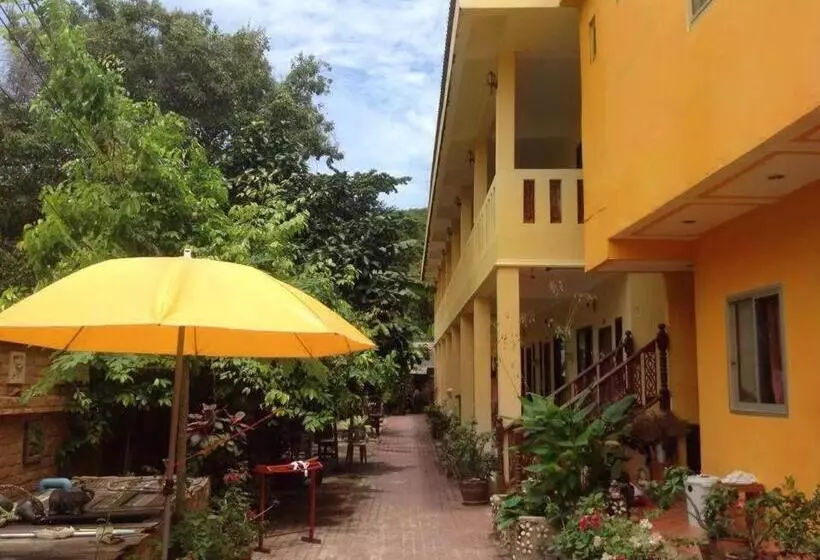Hotel Mossman House