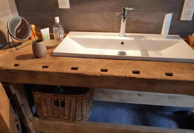 Majatalo Gîte   L Atelier Au 19