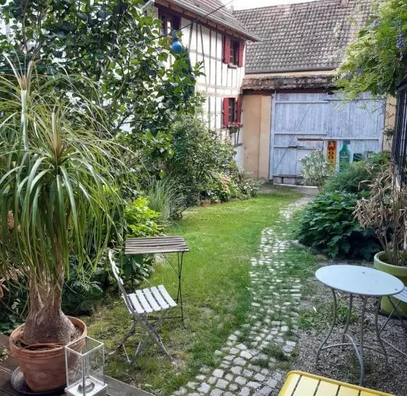 Majatalo Gîte   L Atelier Au 19