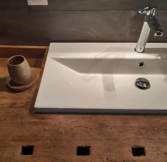 Majatalo Gîte   L Atelier Au 19