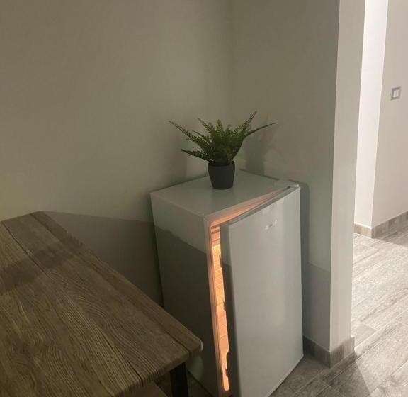 پانسیون Room27