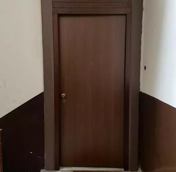 پانسیون Room27