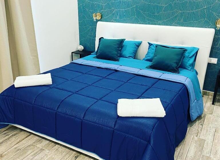 پانسیون Room27