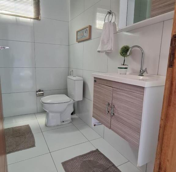 Relaxe Na Banheira De Hidromassagem Com Vista Mar