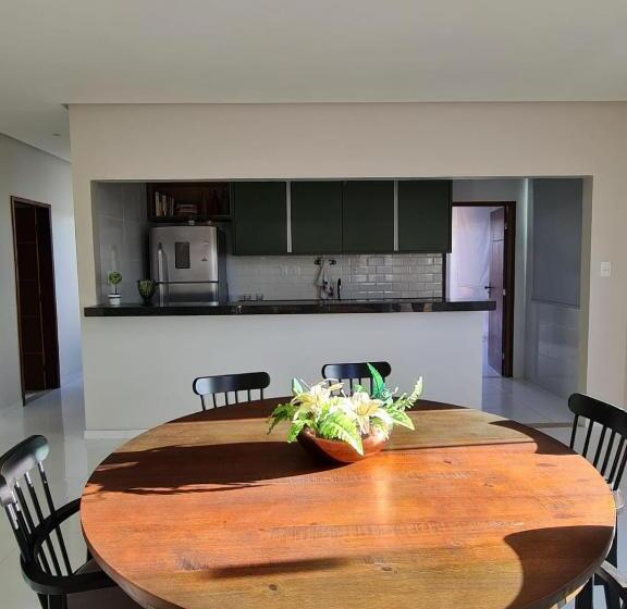 Relaxe Na Banheira De Hidromassagem Com Vista Mar