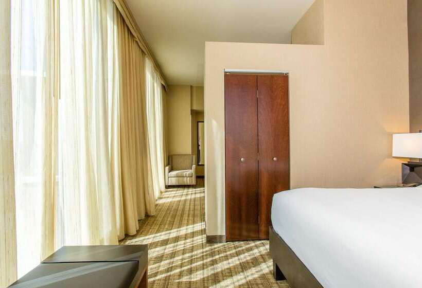 Cambria Hotel Plano Frisco