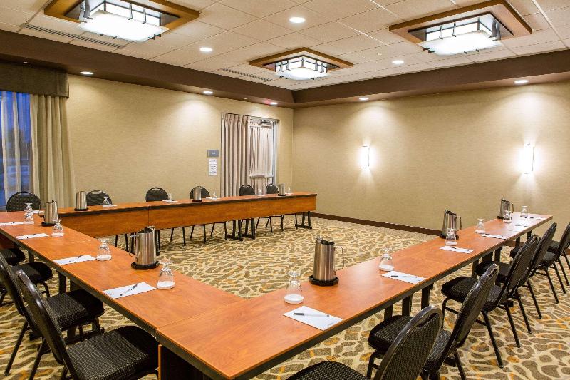 Cambria Hotel Plano Frisco