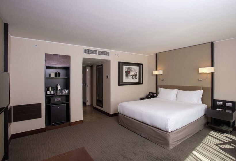 Doubletree By Hilton Hotel Santiago   Vitacura