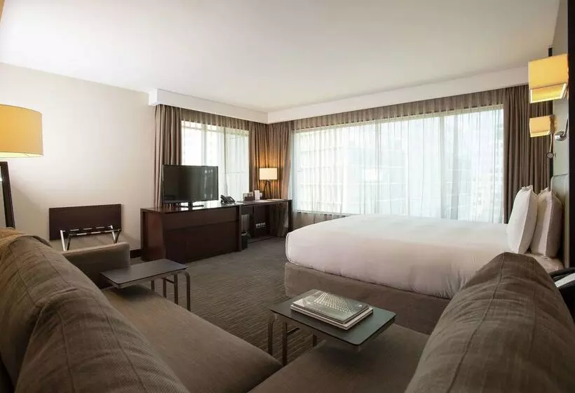 Doubletree By Hilton Hotel Santiago Vitacura