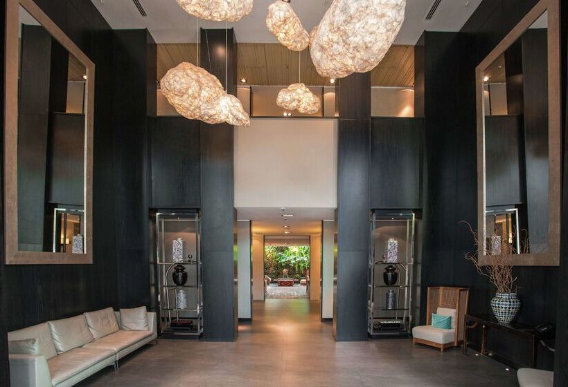 Doubletree By Hilton Hotel Santiago   Vitacura