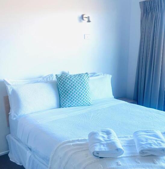 Cedar Apartments   Merrijig