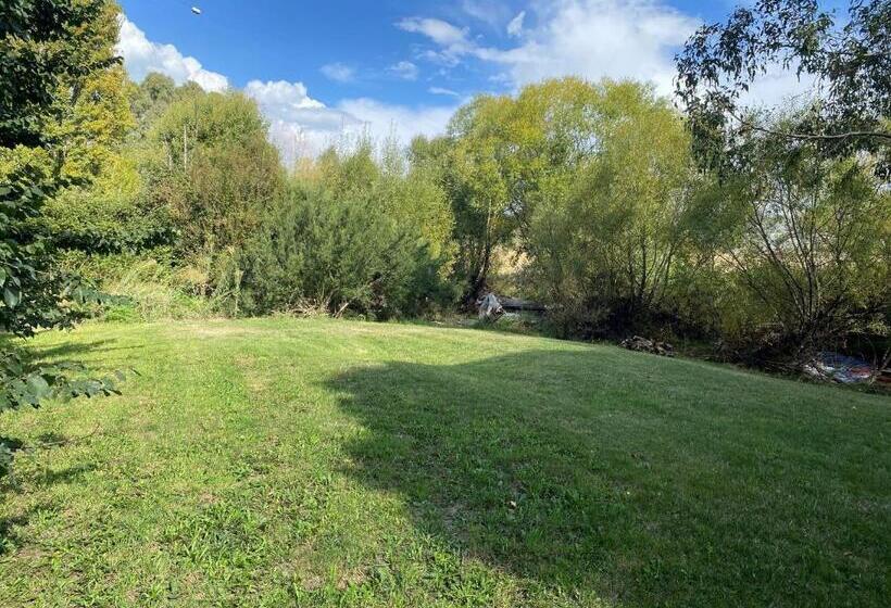 Cedar Apartments   Merrijig