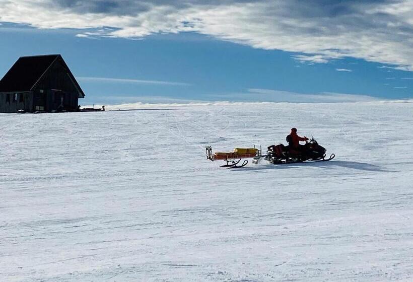 Cedar Apartments   Merrijig