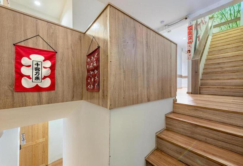 Hotel โรงแรมชิบะรูม นครราชสีมา สาขามหาวิทยาลัยเทคโนโลยีสุรนารี