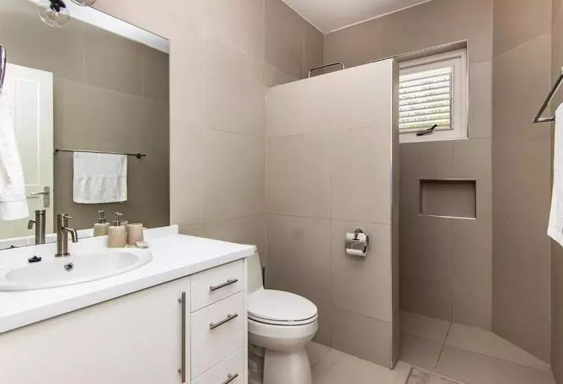 Otrobanda Apartment