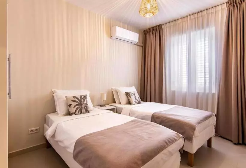 Otrobanda Apartment