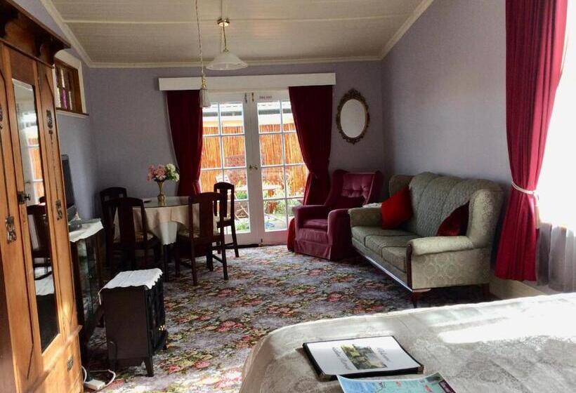 펜션 Catlins Retreat B & B