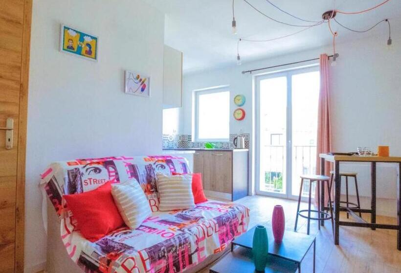 9mins De Lamalou Les Bains 30mins Avène 40m²