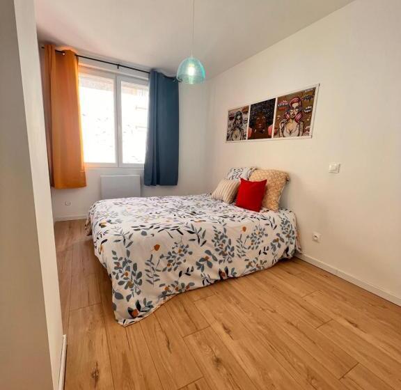 9mins De Lamalou Les Bains 30mins Avène 40m²