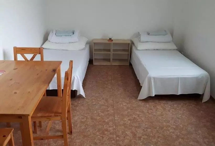 هاستل Ubytovna Koupaliště