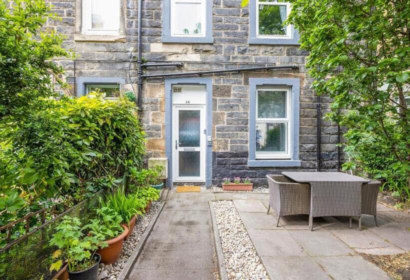 Joivy Charming 1 Bed Ap Near Leith Links With Patio