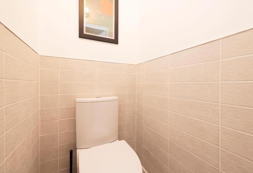 Joivy Charming 1 Bed Ap Near Leith Links With Patio